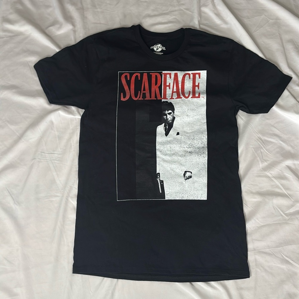 Scarface universal studios black tee men’s small